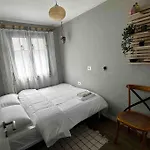 Top Location 3-Floor Villa With 6 Bedrooms