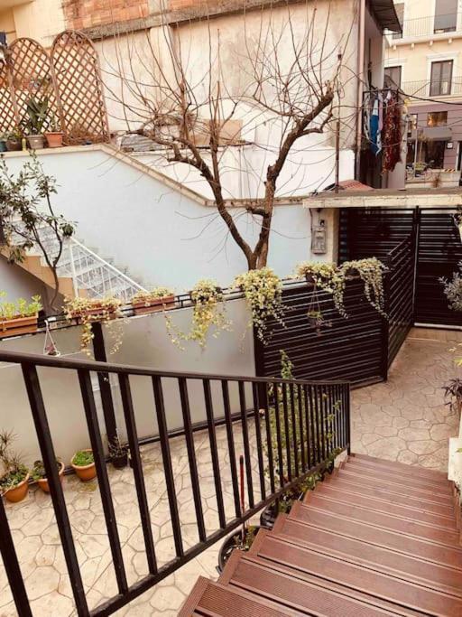 Villa Location 3-floor With 6 Bedrooms *